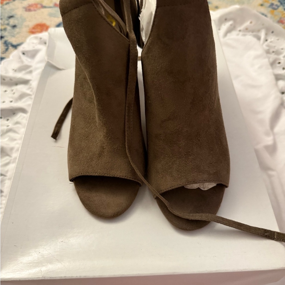 BC Footwear Brown Heeled Boots